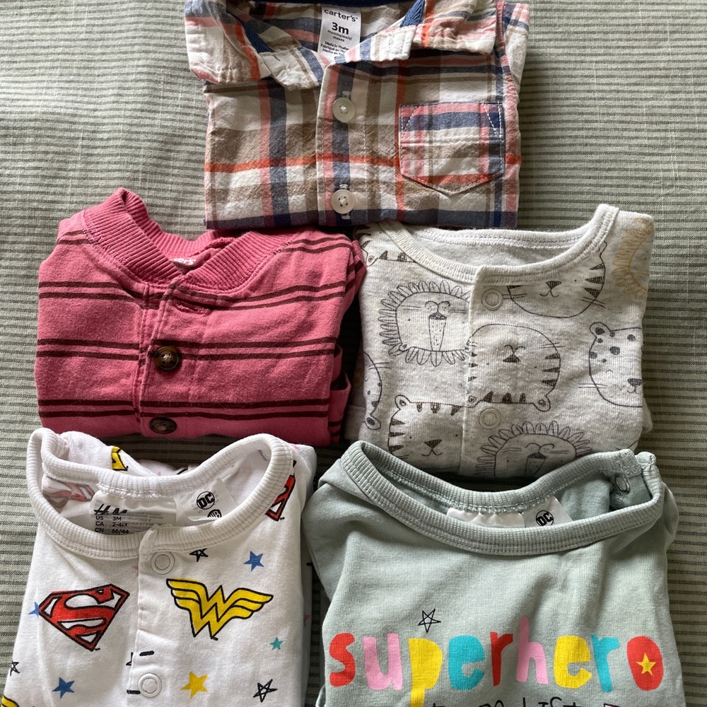H&M / carters short sleeve Baby Onesie with various prints